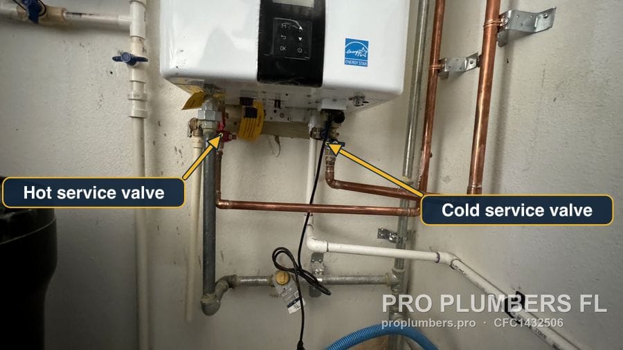 Gas tankless water heater with copper piping and a gas line with drip leg in Largo, Florida by PRO PLUMBERS FL, LLC (licence CFC1432506)