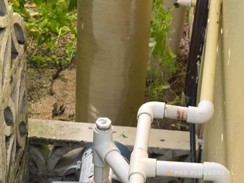 Well tank and pump service — Tampa Bay area